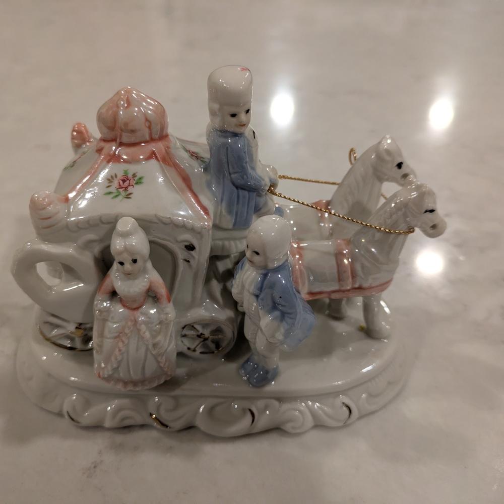 Horse & Carriage Figurine Vintage Victorian Porcelain